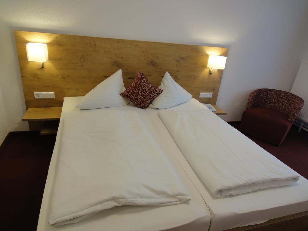 Hotel Krone Rielasingen-Worblingen Eksteriør billede