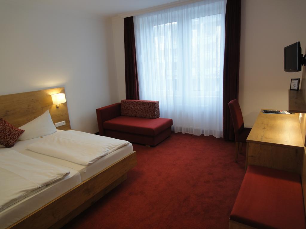 Hotel Krone Rielasingen-Worblingen Eksteriør billede