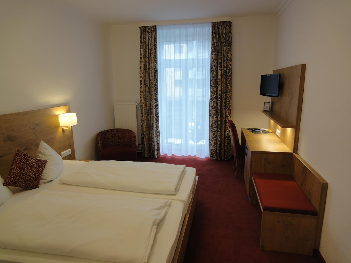 Hotel Krone Rielasingen-Worblingen Eksteriør billede