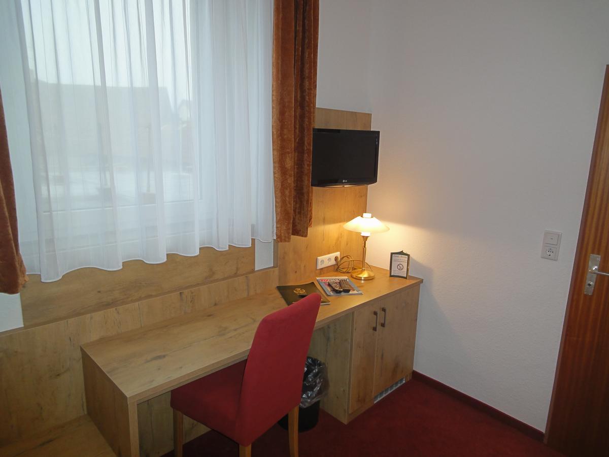 Hotel Krone Rielasingen-Worblingen Eksteriør billede