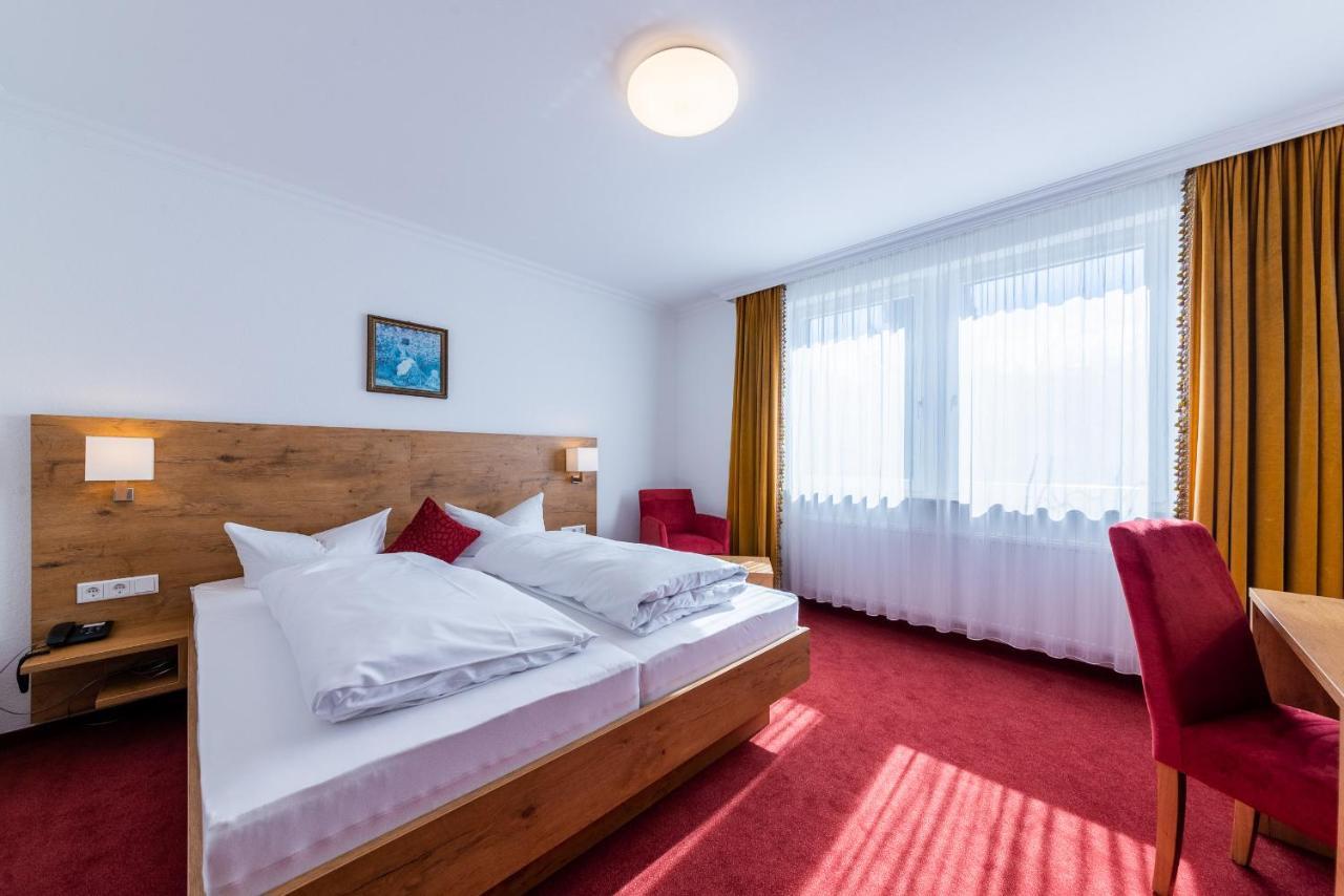 Hotel Krone Rielasingen-Worblingen Eksteriør billede